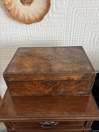 Antique shabby chic writing - chic,