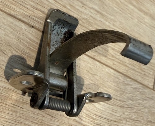 Clasp hold down clip - clasp,