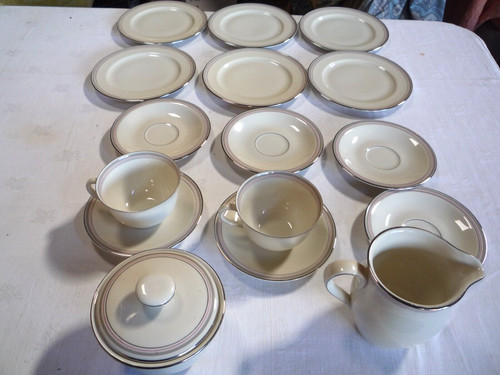 Vintage tea set spares - tea, marked