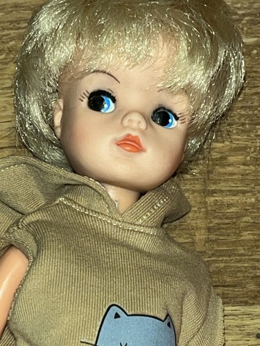 Vintage short hair blonde - short,