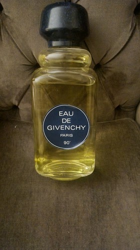 Givenchy factice display - givenchy,