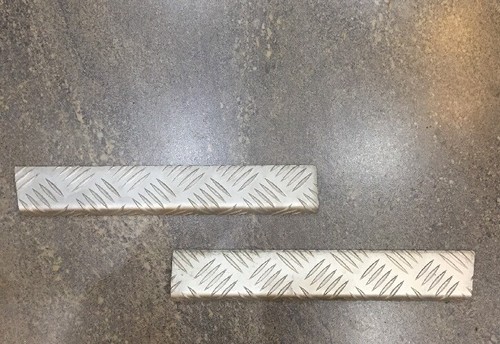 Pair brand new 3mm - a, chequer