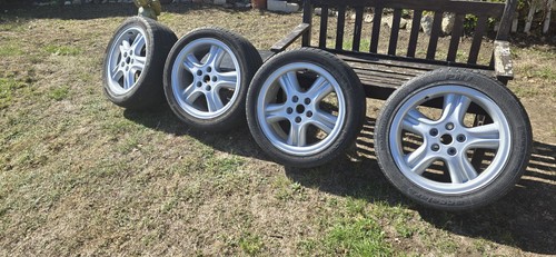 Jaguar penta alloy wheels - alloy,