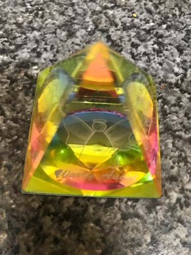 Crystal pyramid worry - pyramid,
