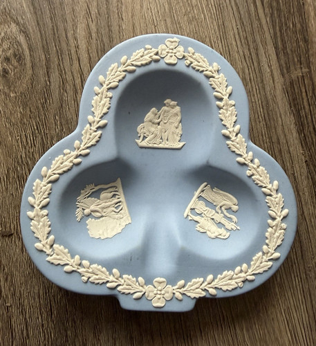 Wedgwood blue jasperware - wedgwood,