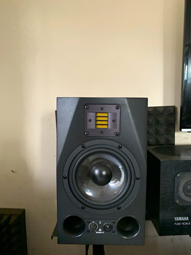 Adam audio a7x - audio, 2-way