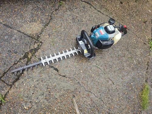 Makita double sided hedge - ,