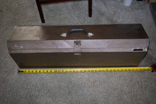Vtg metal brown kennedy - metal,
