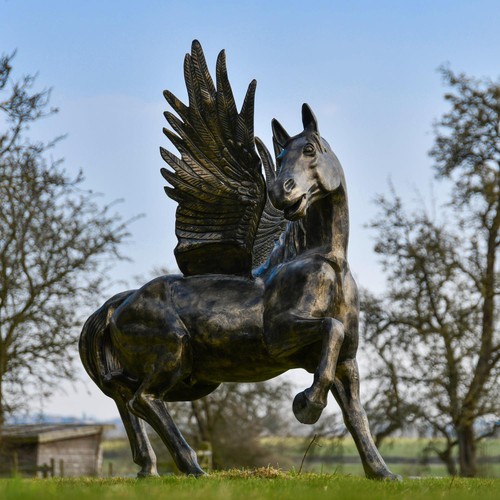 Deluxe freestanding pegasus - freestanding,