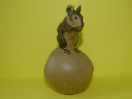 Poole pottery mouse an - a,