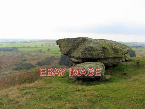 Photo the punch bowl rock - ,