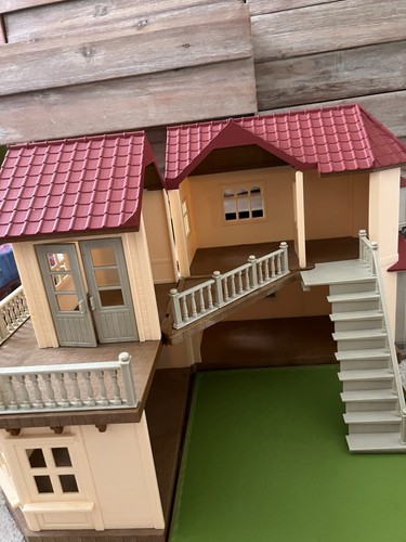 Sylvanian families beechwood - sylvanian,