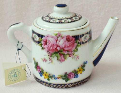 Porcelain art miniature - art, teapot