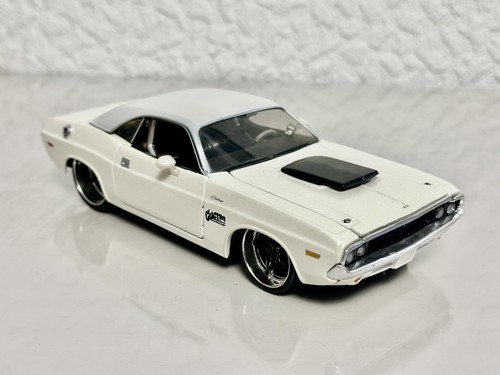Maisto custom shop 1970 - maisto,
