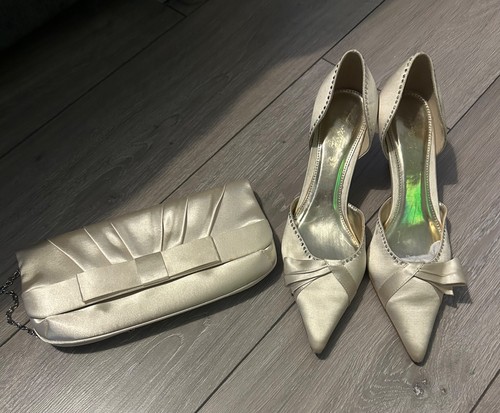 Satin ivory shoes size - ivory, 6.5