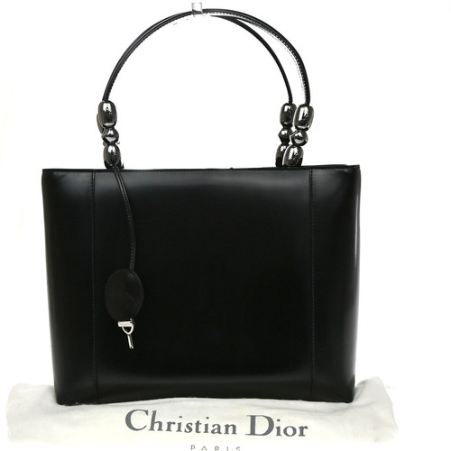 Christian dior logo - christian,