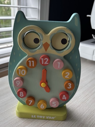 Toy van wooden owl - le,