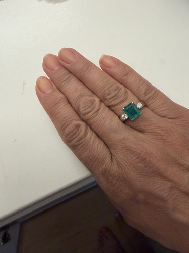 Emerald and diamond - emerald, ring