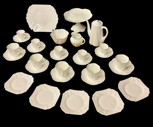 Shelley art deco dainty white - art,