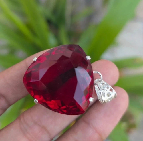 Natural red ruby - 20,