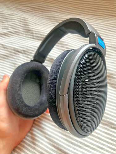 Sennheiser 600 over - hd,