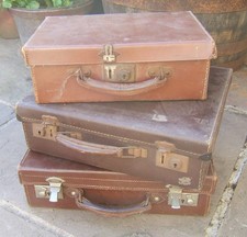 VINTAGE BROWN SUITCASES