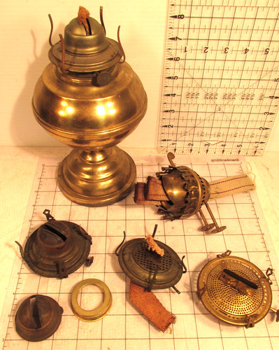 Lot antique oil - lot, lamp