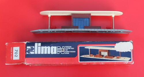 Lima 702 pensilina - 702, station
