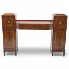 Regency Mahogany Pedestal