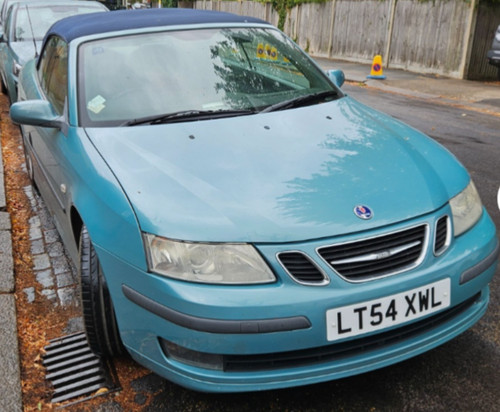 Saab convertible breaking - convertible,