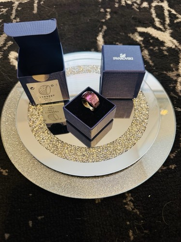 Stunning genuine swarovski - genuine,