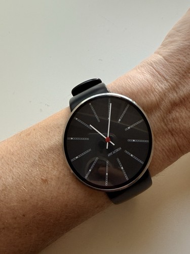 Arne jacobsen bankers - arne,