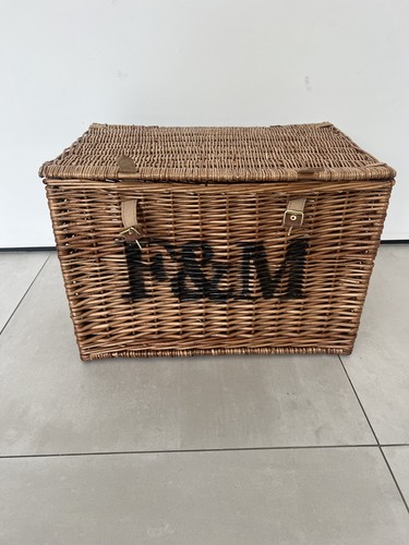 Extra large fortnum - fortnum, and