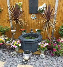 Raised Garden Pond w/ Seat Top Octagonal Water Feature 83x83x42cm Optional Cover