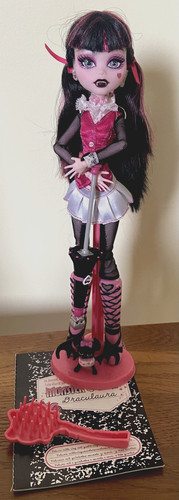 Monster high first - monster,