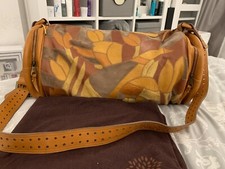 Rare Mulberry Flying Ducks