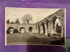 beaulieu abbey chapterhouse arches and monks entrance 21674