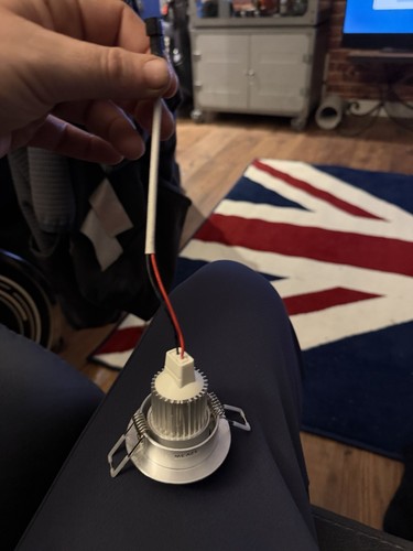 Oakley cabinet puck bulb - 4.0,