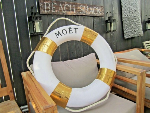 Moet chandon champagne life - chandon,