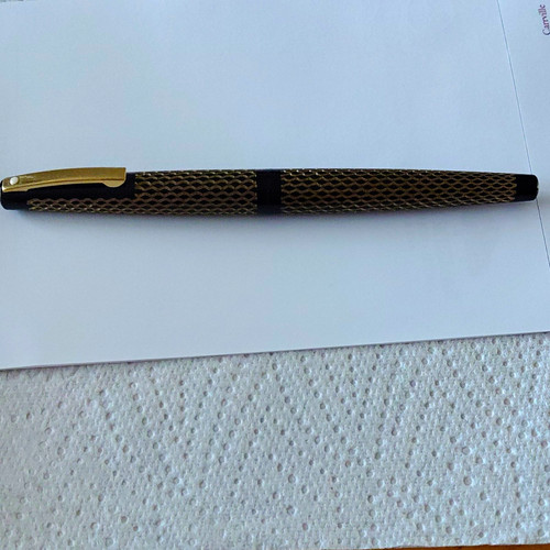 Vintage black gold - &, lady
