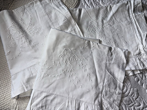 Pair antique white 100 cotton - 100%,