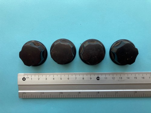 Bakelite vintage radio knobs - bakelite,