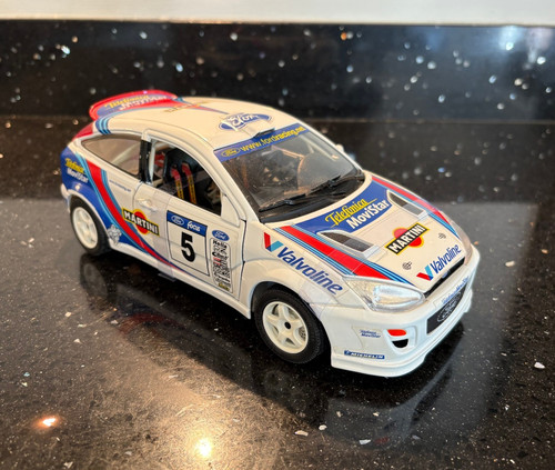 Ford focus wrc bburago - ford, 1:18