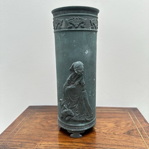 Old chinese bronze tripod - old,
