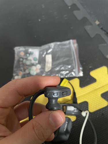 Sony ws414 waterproof - waterproof, mp3