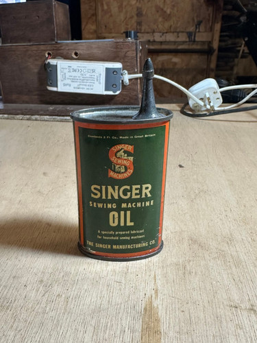 Vintage singer sewing machine - vintage,
