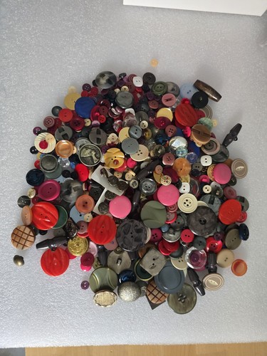 Vintage lot mixed buttons - mixed,