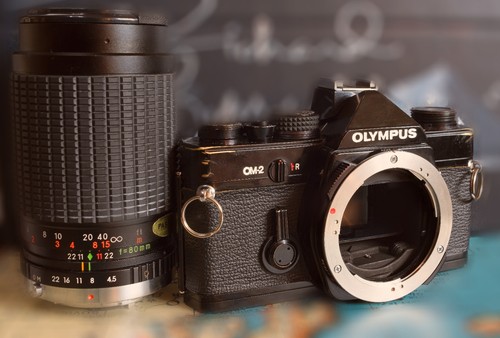 Olympus film 35mm slr - om-2,