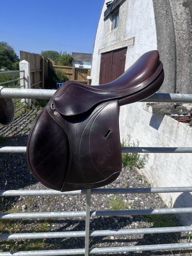 Equipe expression jump saddle - jump,