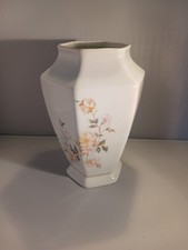 Vintage White Floral Design